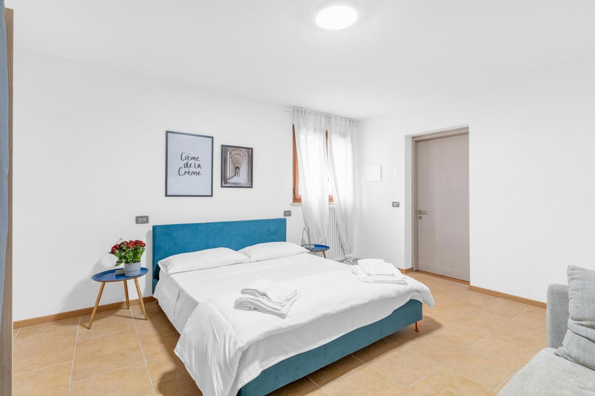 -Free Pool And Parking- Garda House Apartments Castelnuovo del Garda Eksteriør bilde