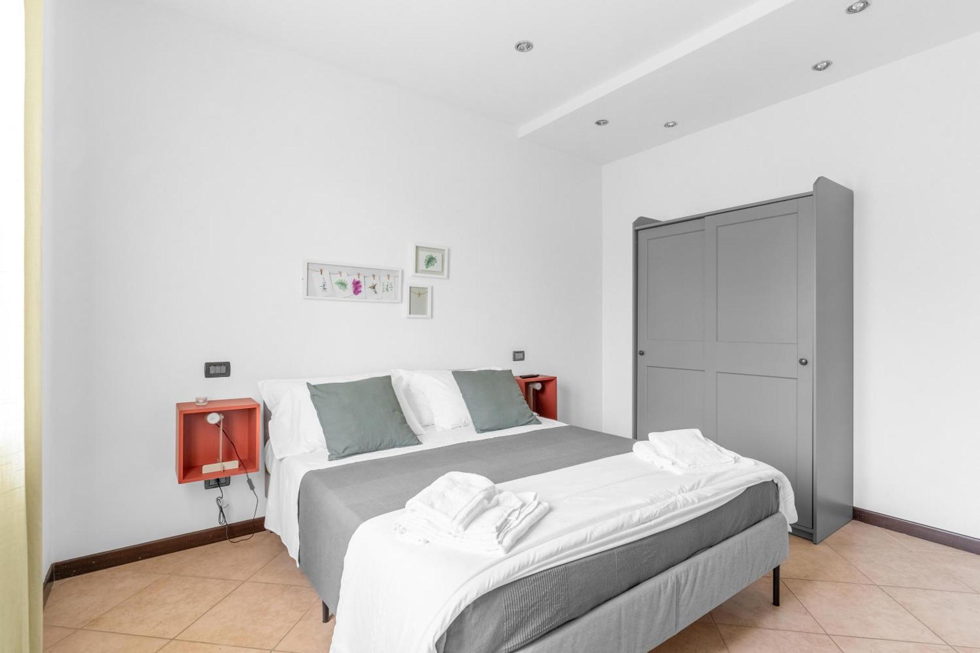 -Free Pool And Parking- Garda House Apartments Castelnuovo del Garda Eksteriør bilde