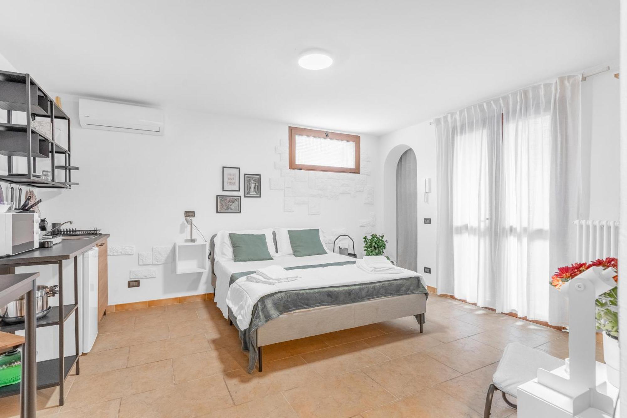 -Free Pool And Parking- Garda House Apartments Castelnuovo del Garda Eksteriør bilde